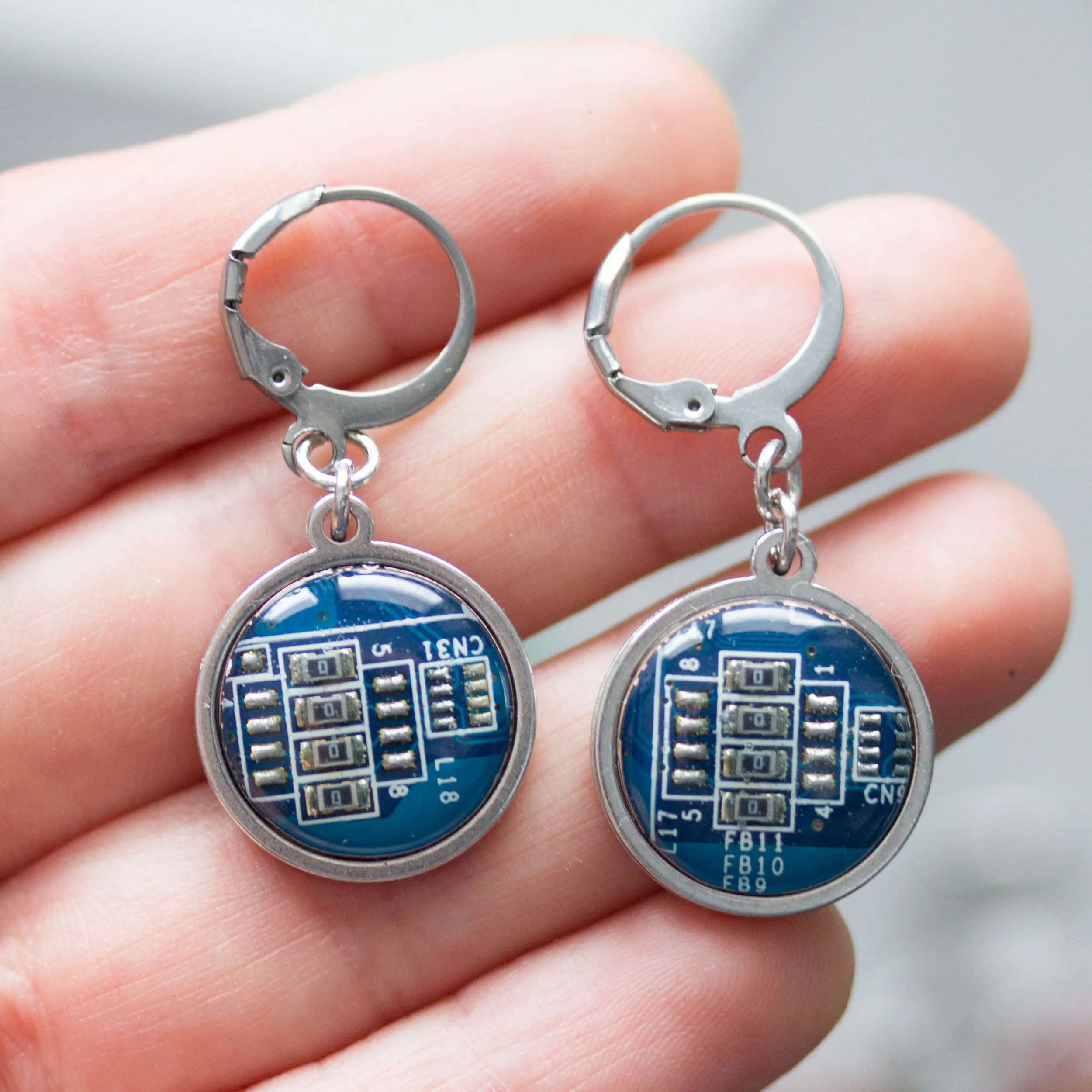 Dangle earrings with 15mm round circuit board pendants, steel wires