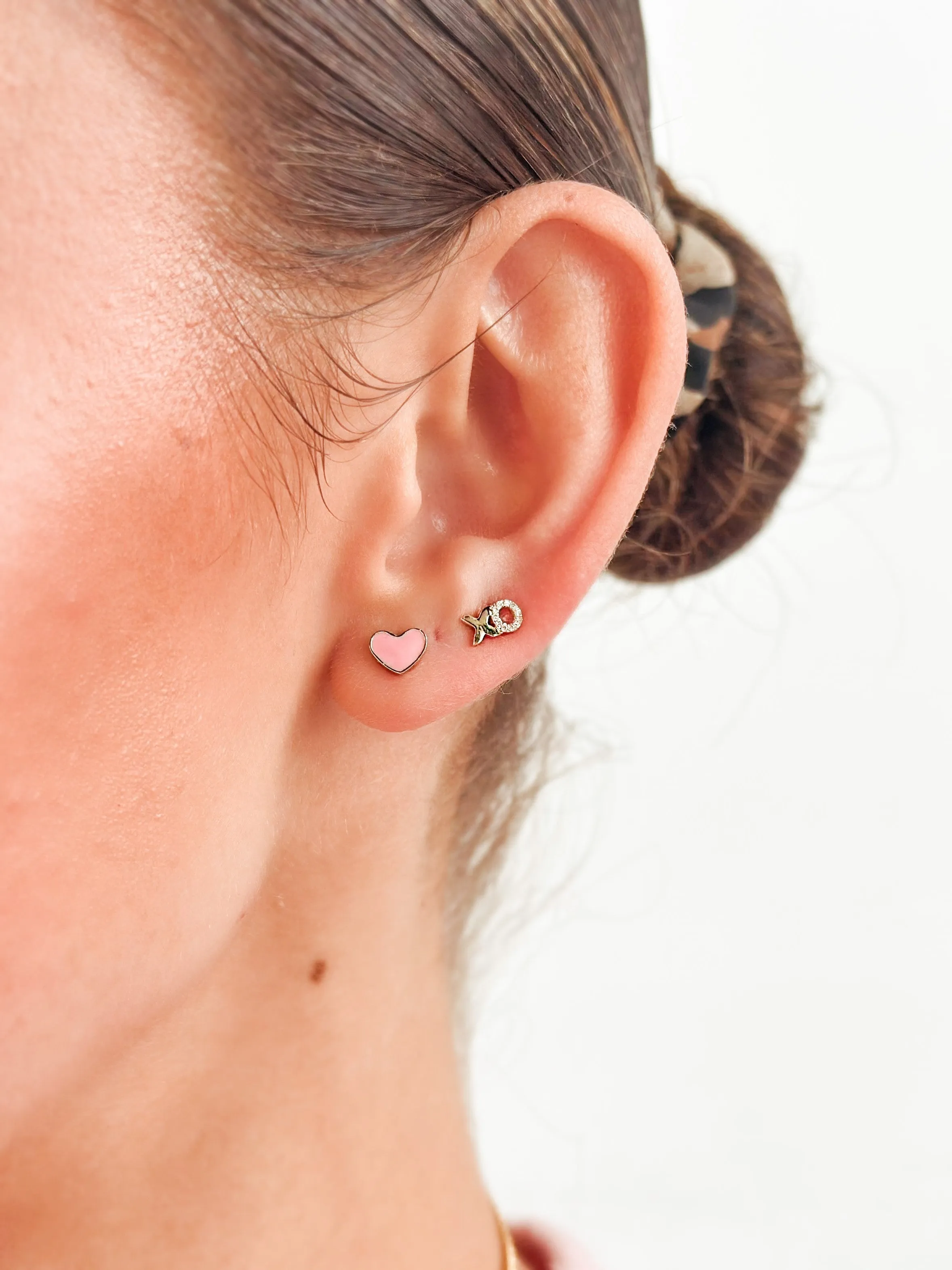 FUSE by Roset - 10K Gold Diamond Studs Hugs & Kisses "XO, ROSET"