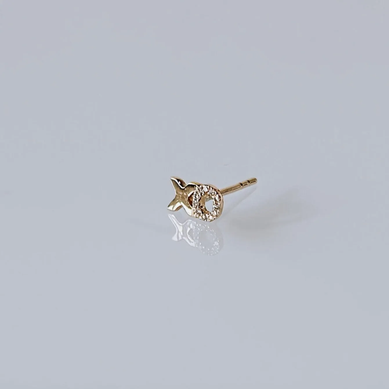 FUSE by Roset - 10K Gold Diamond Studs Hugs & Kisses "XO, ROSET"
