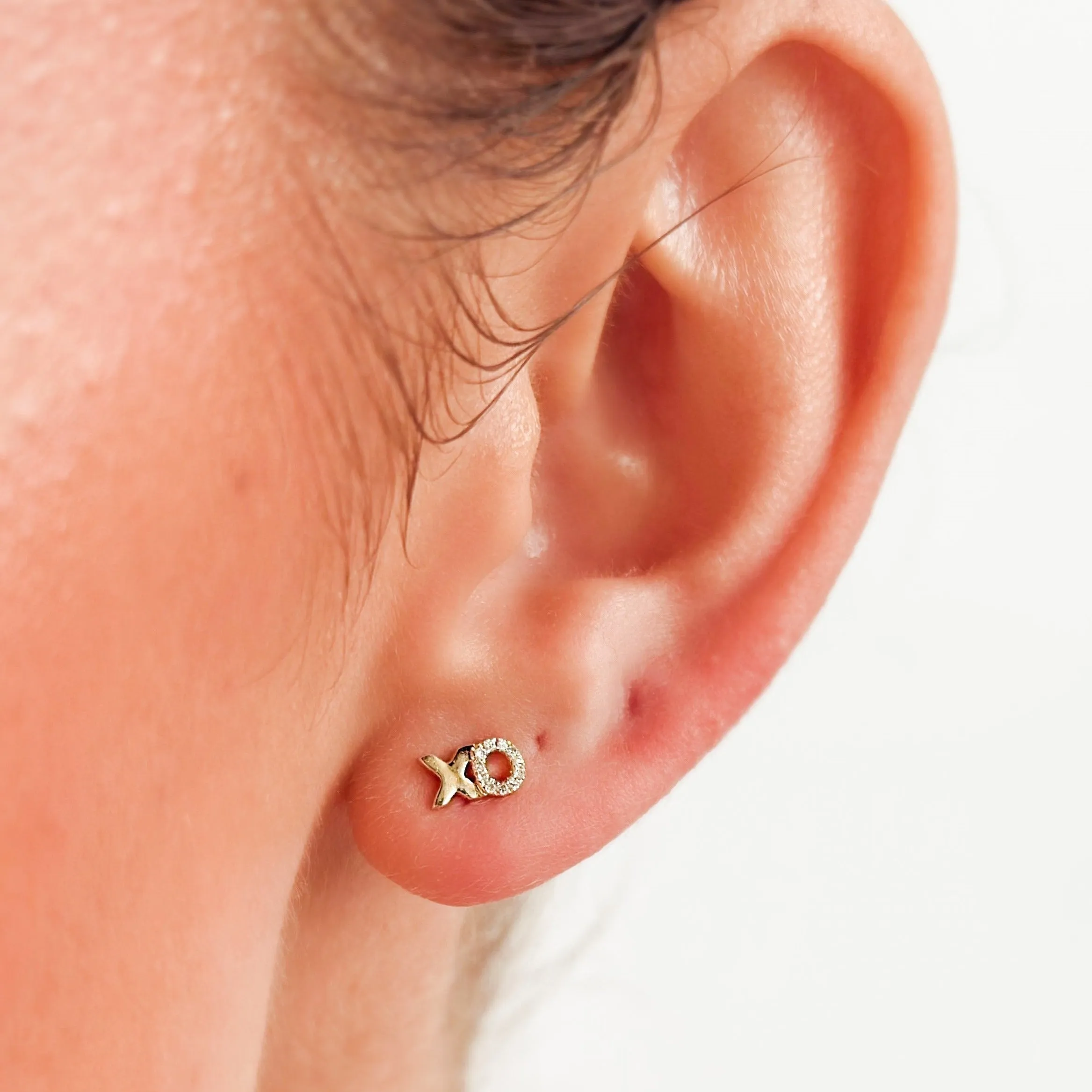 FUSE by Roset - 10K Gold Diamond Studs Hugs & Kisses "XO, ROSET"
