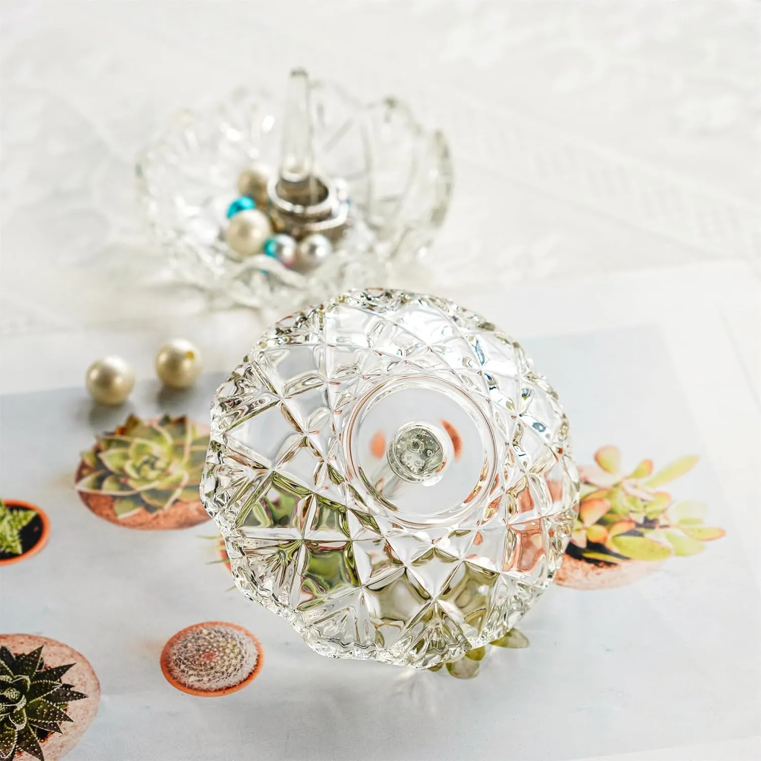 H&D HYALINE & DORA Clear Crystal Ring Holder, Glass Jewelry Dish, Display for Wedding, Wavy Shape Gift for Mom, Wife, Girl
