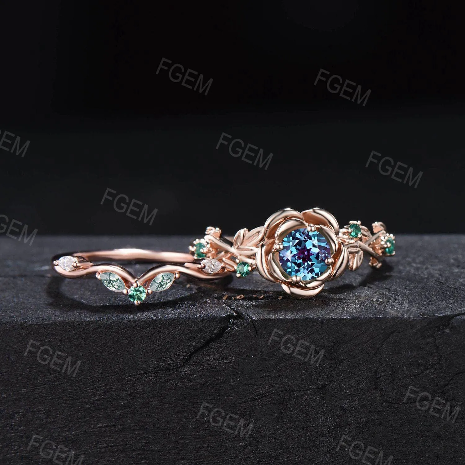 Nature Inspired Rose Flower Color-Change Alexandrite Emerald Engagement Ring Set Rose Gold Floral Leaf Moss Agate Emerald Ring Promise Gift